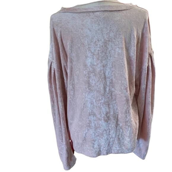 We the Free. Pink velour top. Side detail drop shoulder. Puff sleeve size M - Picture 2 of 7